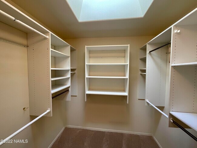 Building Photo - 4571 E Flintwood Ln