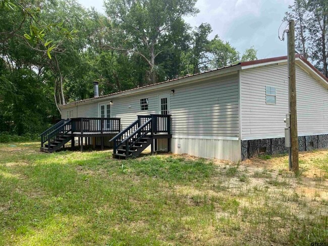 Building Photo - 22942 Shell Shore Dr