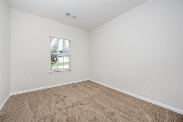 Building Photo - 4013 Bluestem Blvd