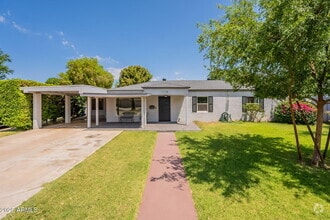 Building Photo - 1116 E Fern Dr N