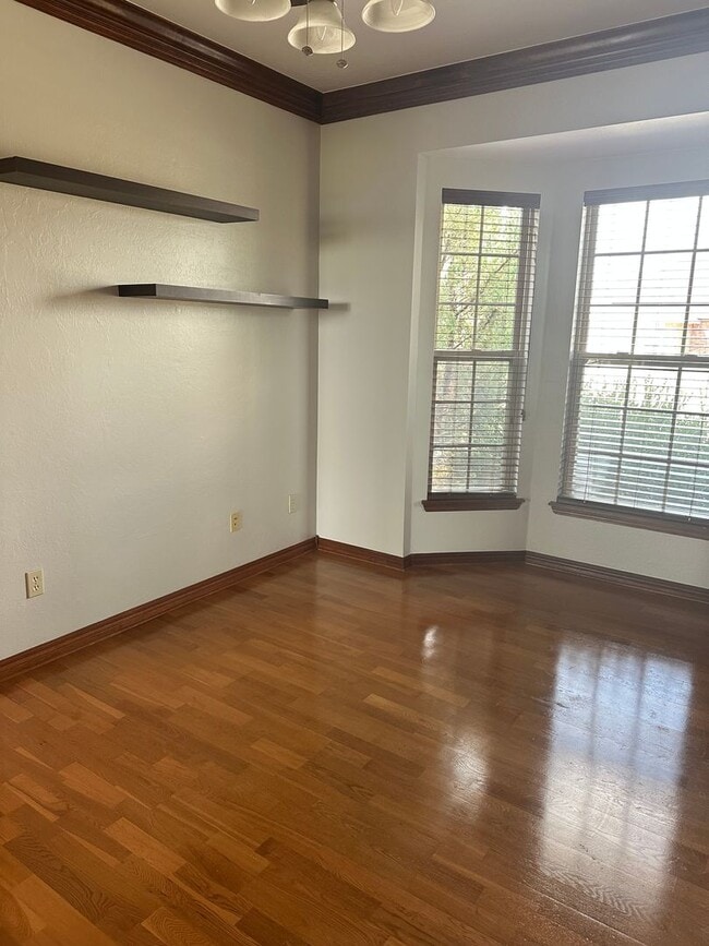 Building Photo - Great Home located in Dove Creek!$250.00 o...
