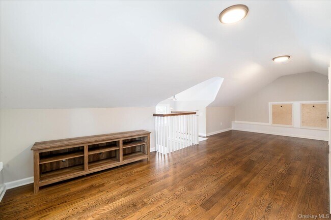 Building Photo - 42 Woodland Ave