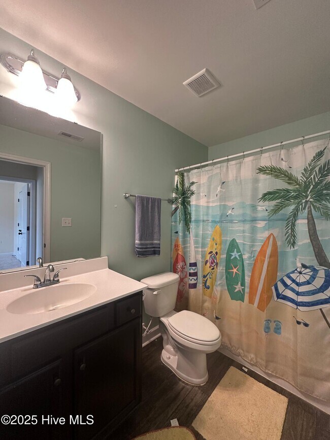 Building Photo - 202 Leeward Landing