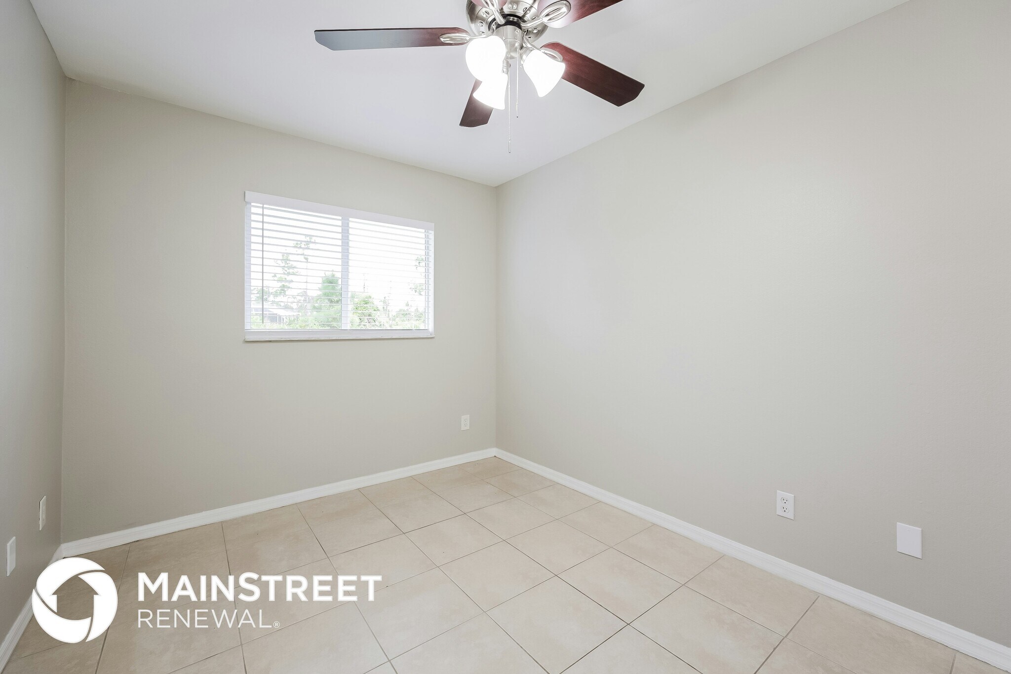 Building Photo - 1018 Garnet Ave