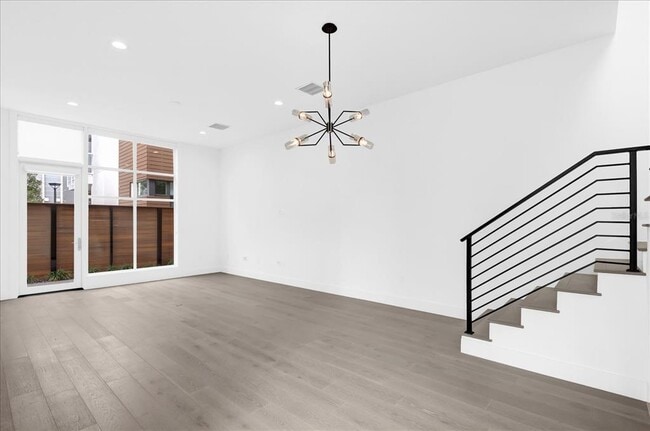 Building Photo - 1776 Mondrian Cir