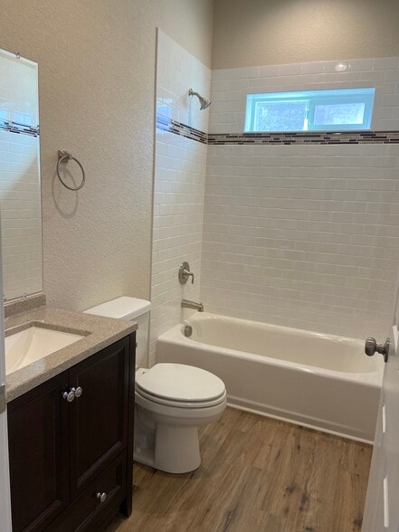 Bathroom 2 - 744 E Springmont Dr