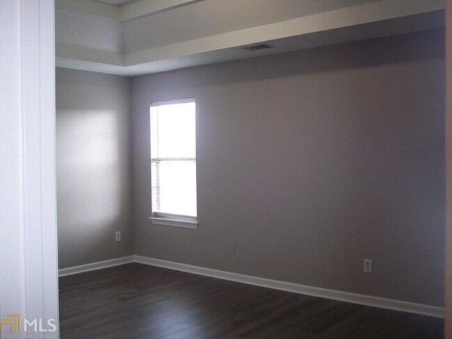 Building Photo - 1113 Misty Meadows Cove
