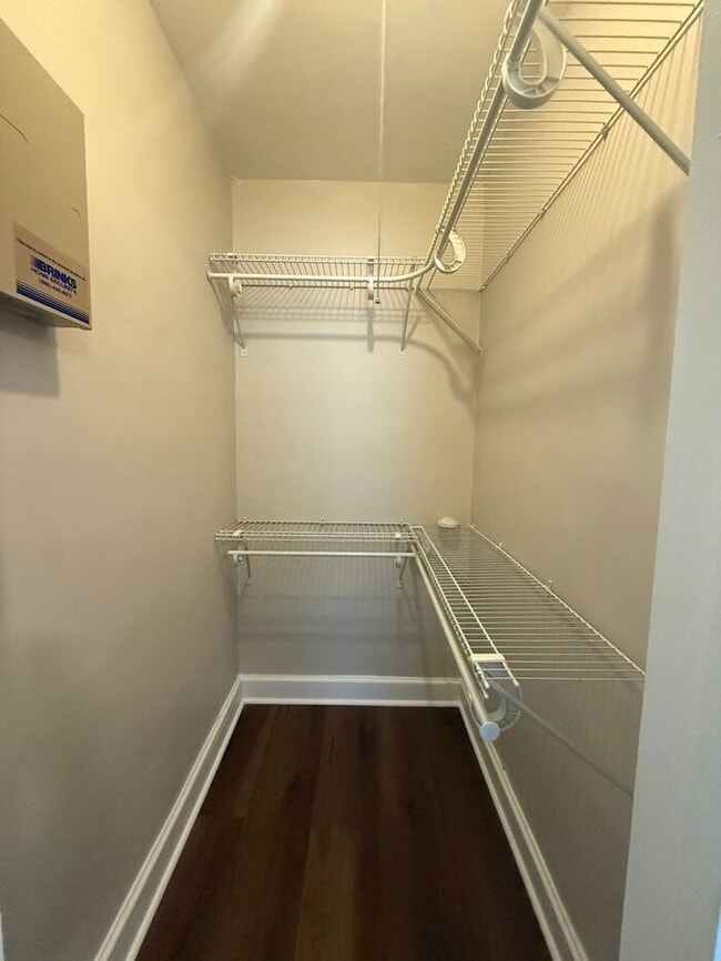 Building Photo - East Nashville Duplex Unit