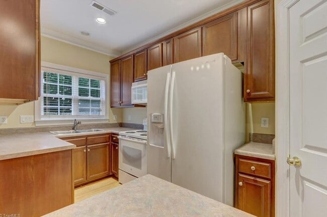 Building Photo - Beautiful 2 BED/ 2.5 BATH Townhome at Piedmont Trace coming this JULY 2026!!!