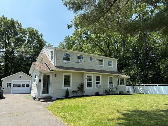 Primary Photo - 34 West St