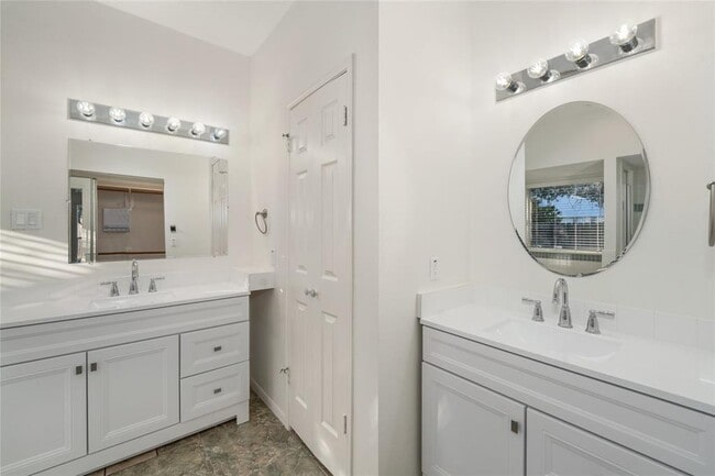 Building Photo - 4522 Westray Dr