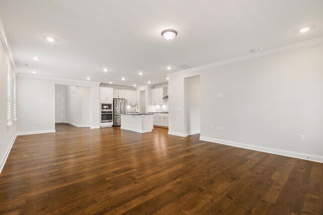 Building Photo - 504 Spotted Fawn Ct