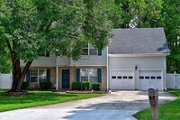Building Photo - FOR RENT - Chesapeake in Bryant Farms / De...