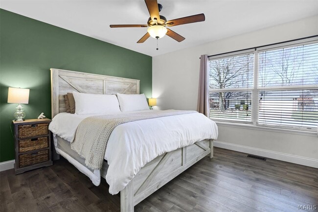 Building Photo - 145 Barkwood Trails Dr