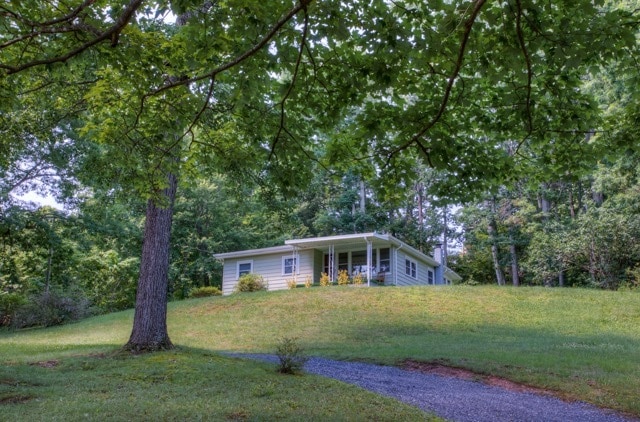 Building Photo - 560 Riceville Rd