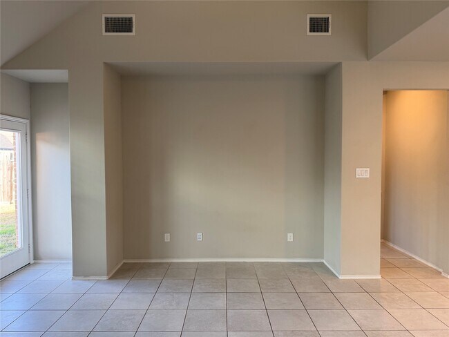 Building Photo - 8711 Windsong Trail Dr