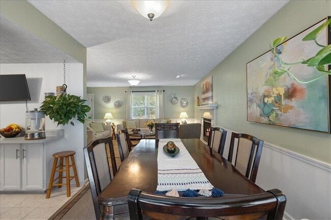 Building Photo - 2660 Windage Dr SW