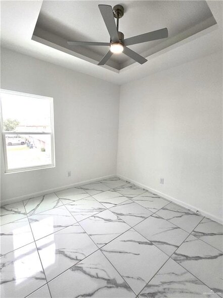 Building Photo - 3201 Magdalena St