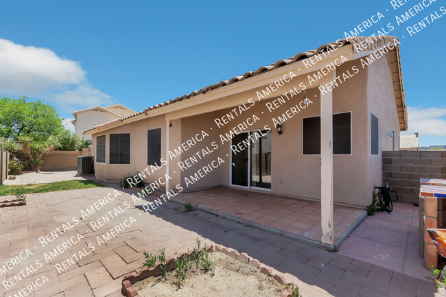 Building Photo - 7165 W Yarbough Dr