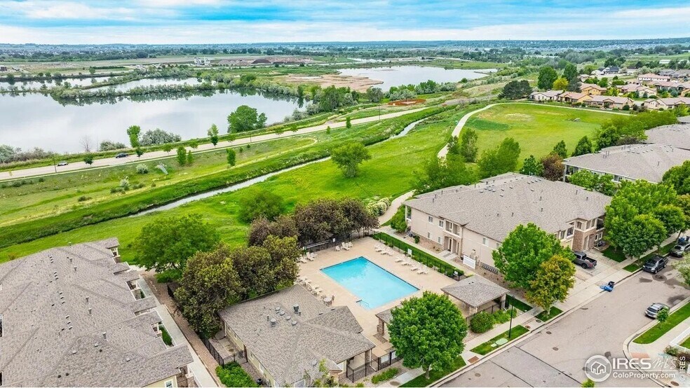 Building Photo - 5020 Cinquefoil Ln