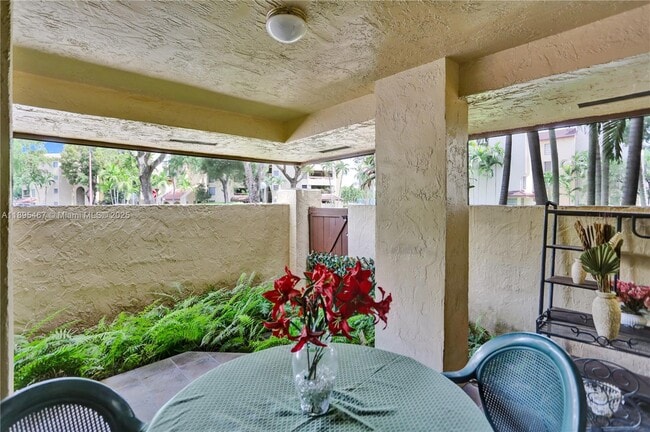 Building Photo - 9285 SW 125th Ave