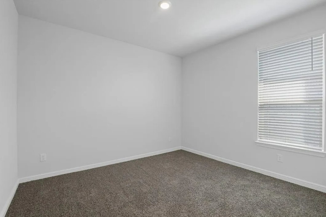 Building Photo - 529 Passenger Trl