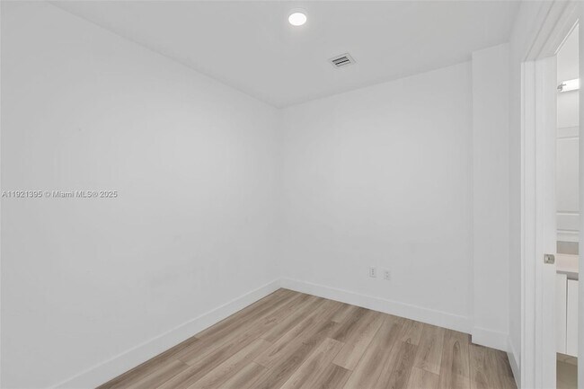 Building Photo - 101 Diplomat Pkwy