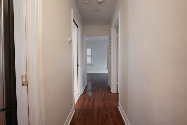 Building Photo - 218 Bramton Rd