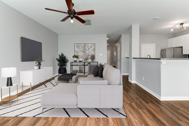 Building Photo - 20910 Hall Colony Ct