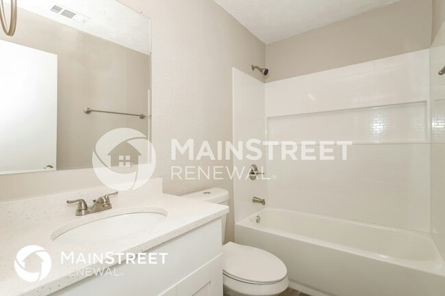 Building Photo - 45 Windsong Ct
