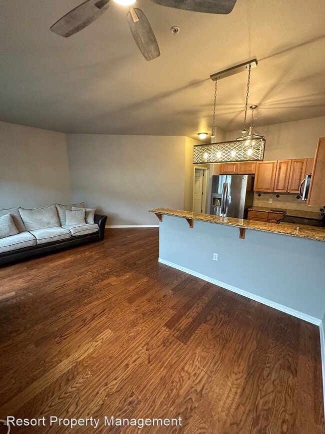 Building Photo - 3 br, 2 bath House - 310 Promenade Loop #107