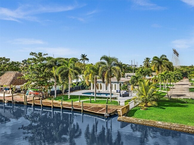 Building Photo - 4416 SW 35th Ave