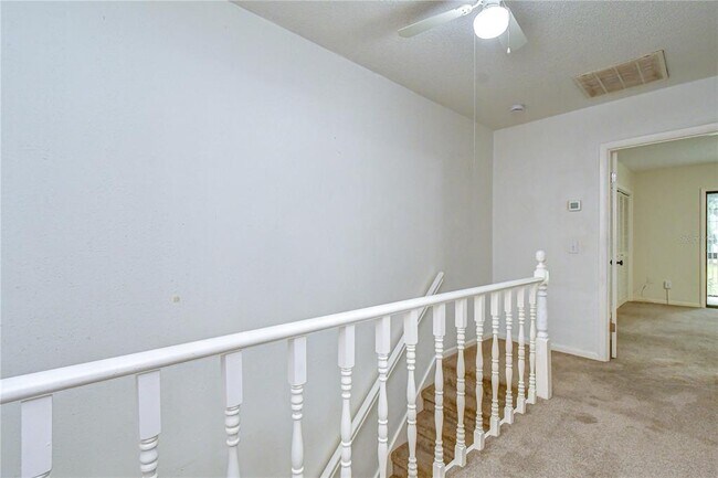 Building Photo - 230 Cypress Pl
