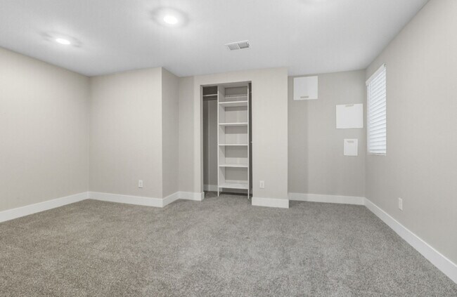Building Photo - 8141 S San Juan Range Rd