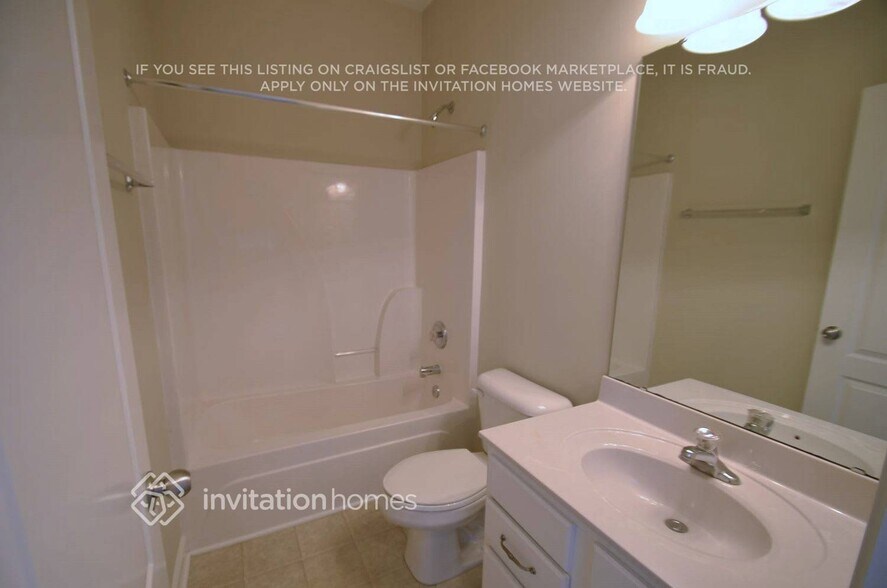 Building Photo - 6302 Crosshall Pl