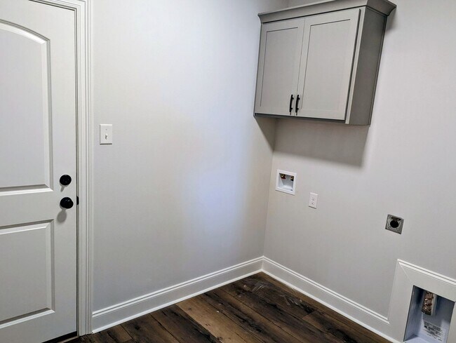 Building Photo - 143 Ridley Ln