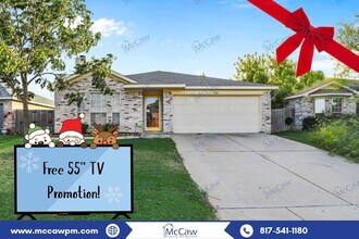 Building Photo - 1820 Overland St