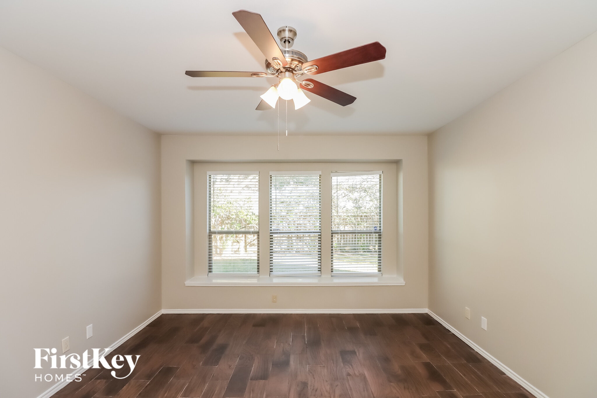 Building Photo - 2627 Diamond River Dr