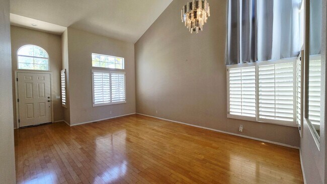 Building Photo - Mission Viejo Home with Stunning Mountain ...