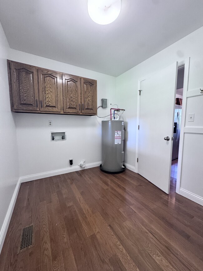 Building Photo - 49 Kingfisher Ln