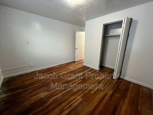 Building Photo - 675 Tiger Ave