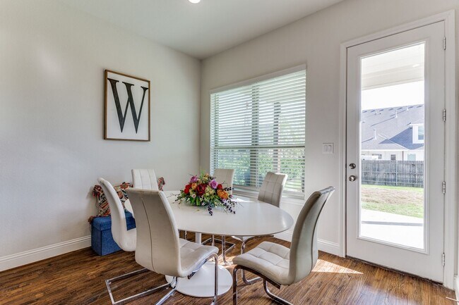 Building Photo - COMING SOON | Luxury Modern Farmhouse | 4 Bed / 3.5 Bath | Aledo ISD | Pet Friendly