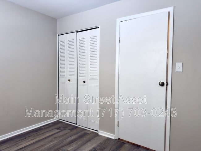 Building Photo - 31 Union St