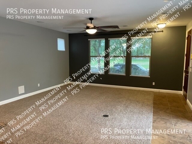 Building Photo - 1371 S Chaparral Blvd