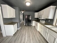 Building Photo - 317 Grandview Ave