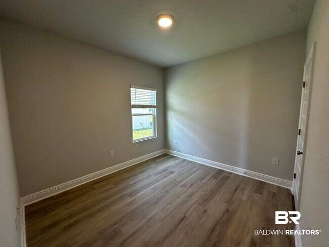 Building Photo - 10162 Lamonica Ln