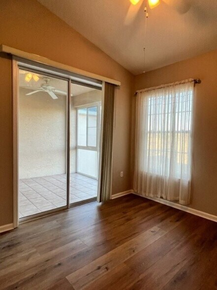 Building Photo - 1705 Prestwick Pl