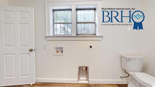 Building Photo - 4118 Holston Dr