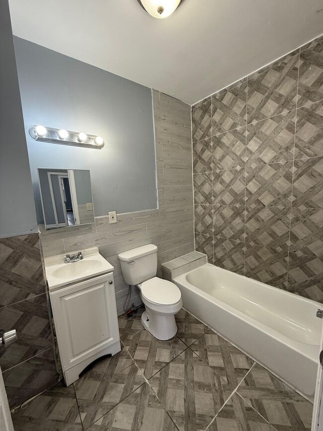 Building Photo - 101-103 South 7th LLC