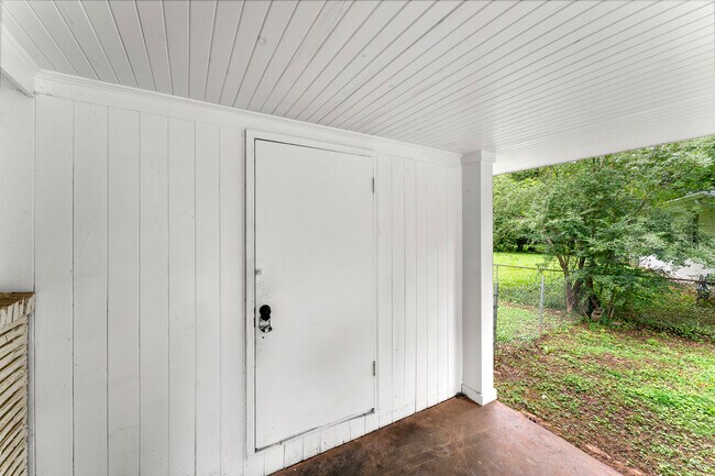 Building Photo - 3517 Misty Valley Rd